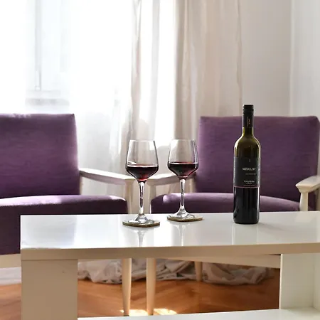 Apartament Cozy 16a *